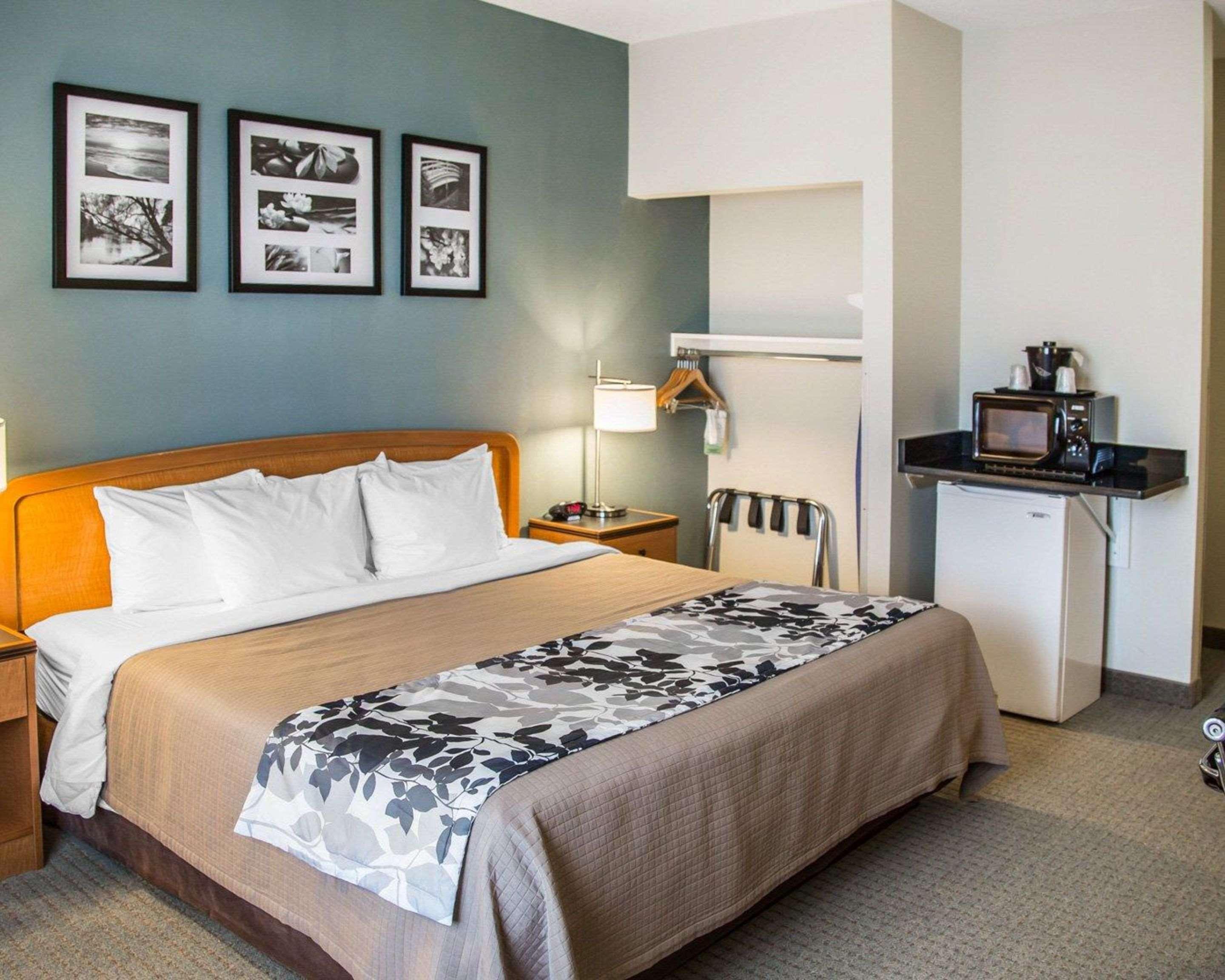 Sleep Inn & Suites Davenport - Quad Cities Buitenkant foto