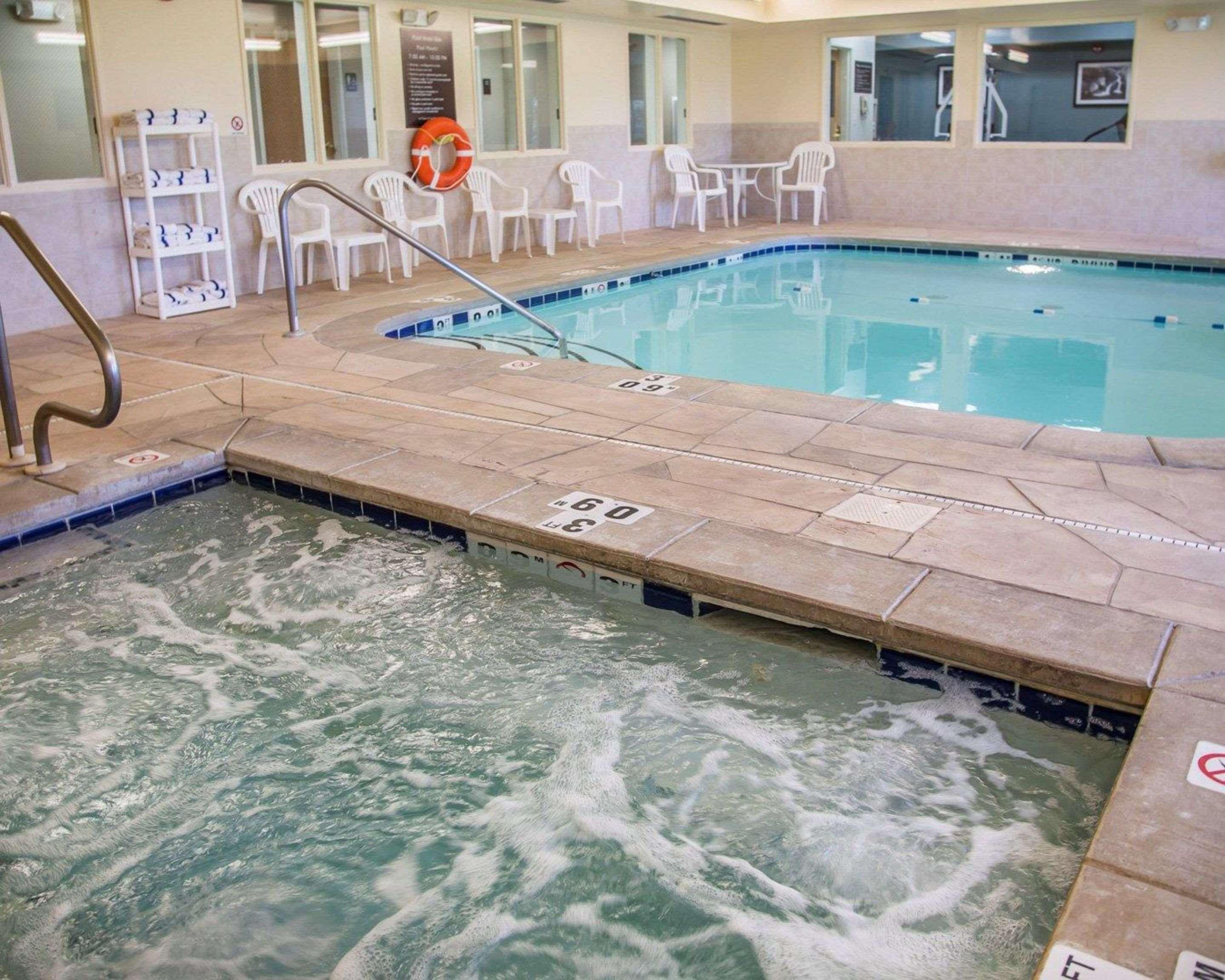 Sleep Inn & Suites Davenport - Quad Cities Buitenkant foto