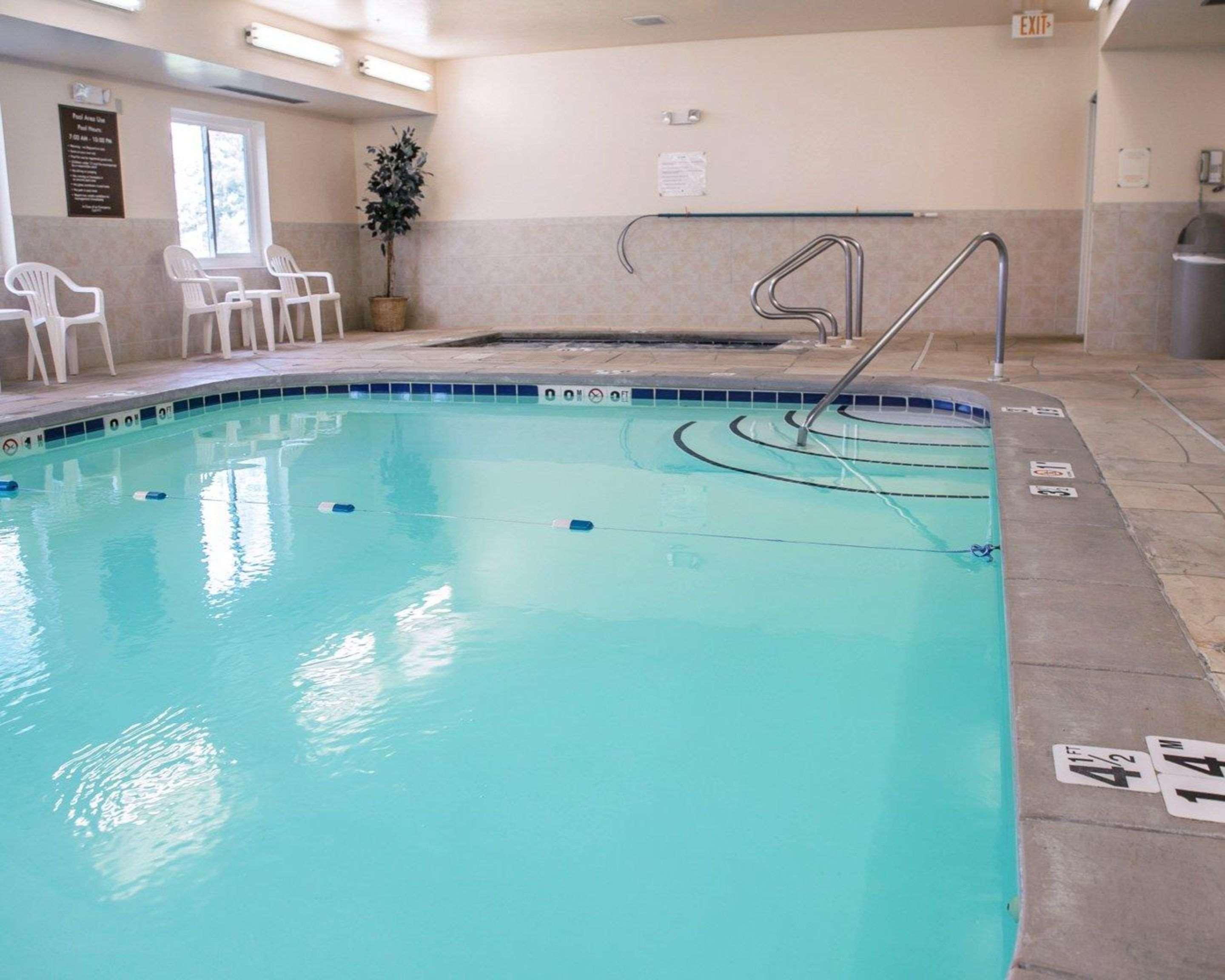 Sleep Inn & Suites Davenport - Quad Cities Buitenkant foto