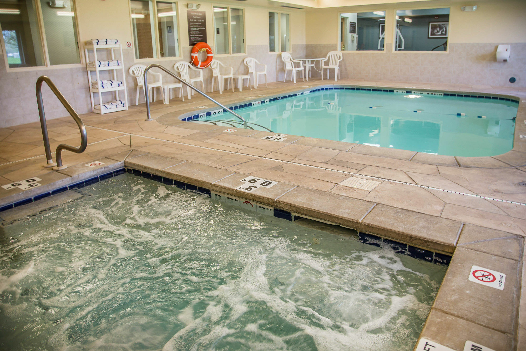 Sleep Inn & Suites Davenport - Quad Cities Buitenkant foto